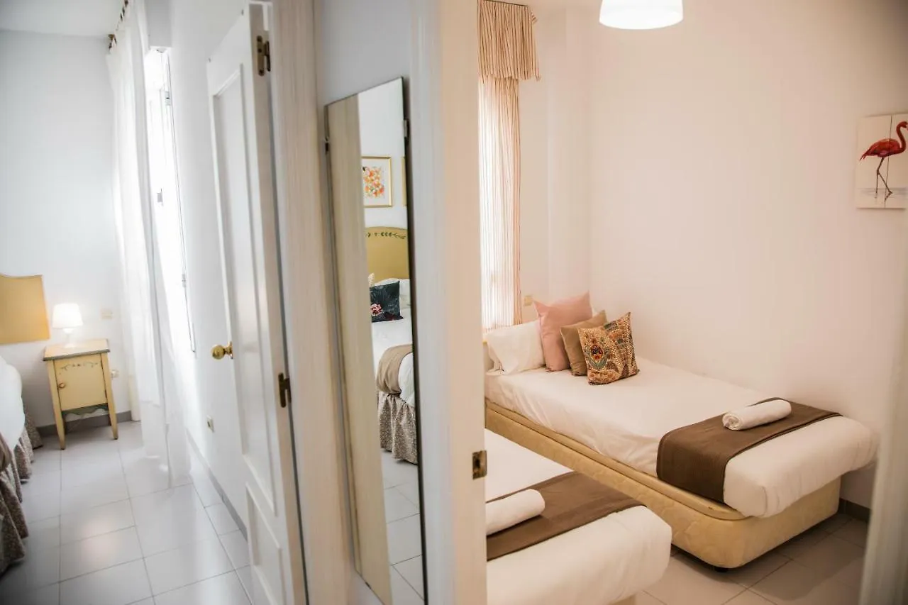 Alameda'S Pearl With Parking Apartment Seville 0*,  Spain